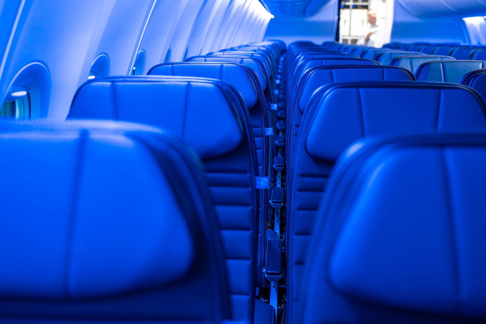 First look: United's new narrow-body cabins