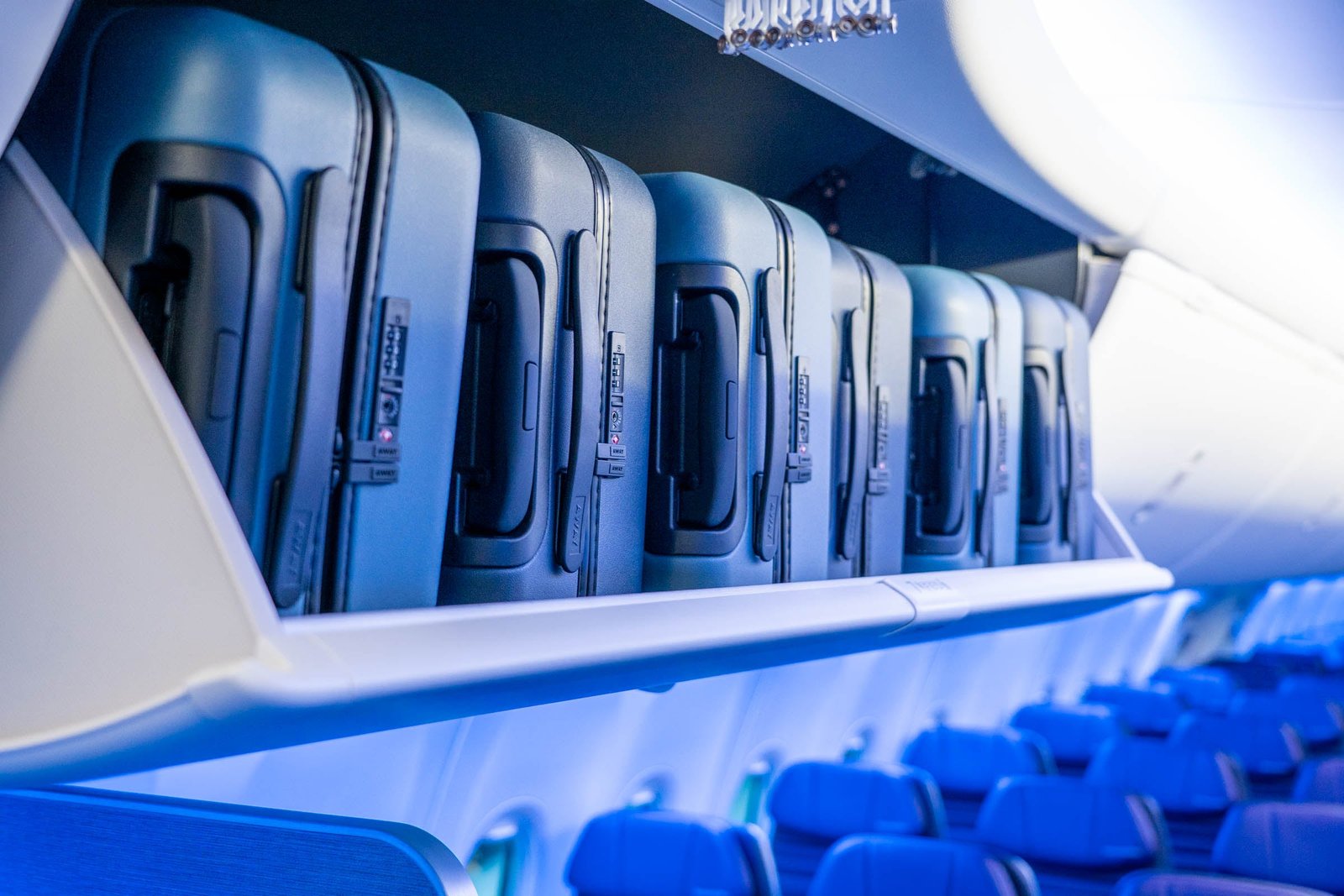 First look: United's new narrow-body cabins