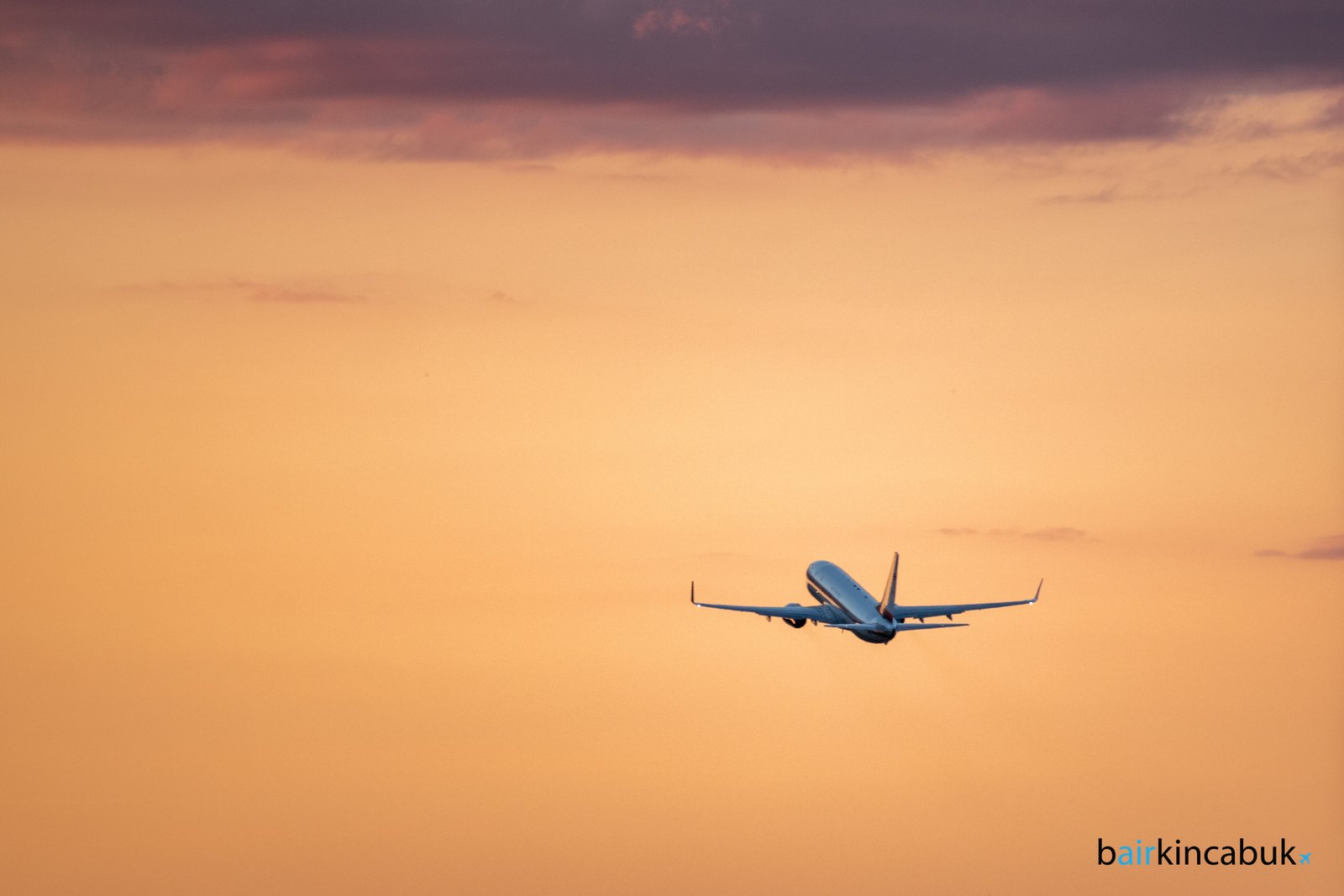 What are the functions of external aircraft lights?