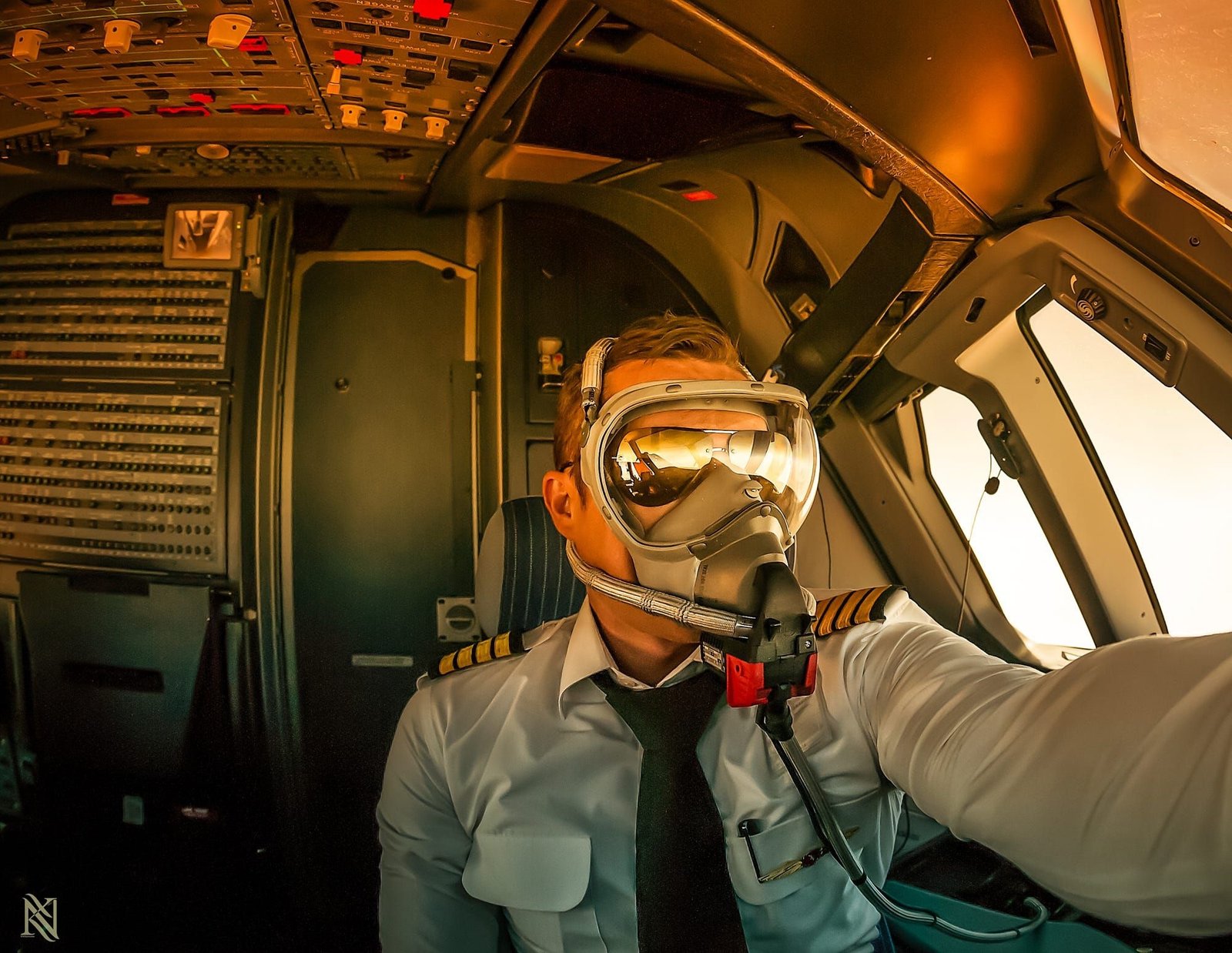 Oxygen Supplies Aboard Modern Aircraft