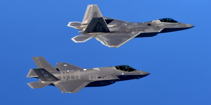 A Battle Of Stealth: F-22 vs F-35