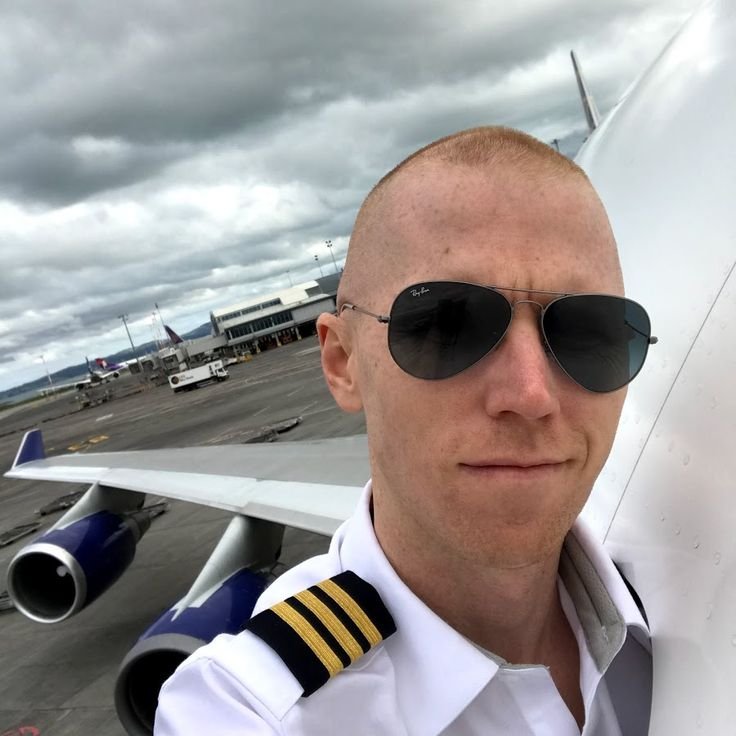 An interview with legendary aviation YouTuber Kelsey Hughes (74 gear)