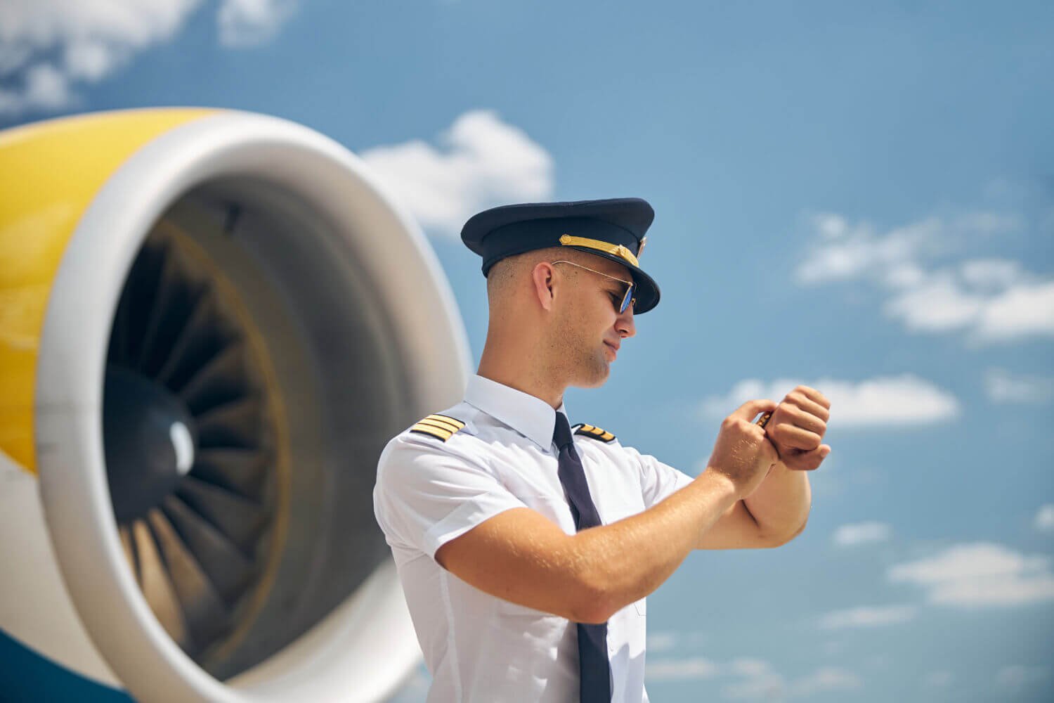 How many hours do pilots work and rest?