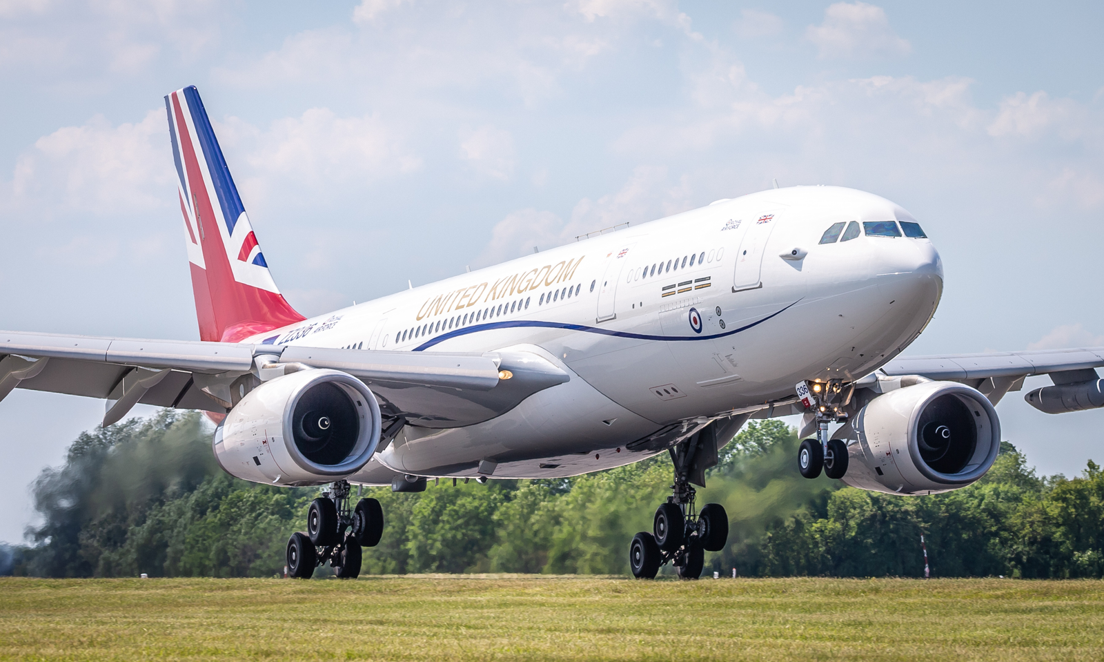 A look inside the UK's royal plane