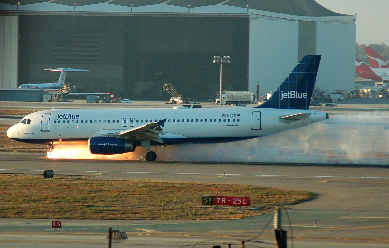 What's The Story Behind JetBlue's Nose Gear Incident?