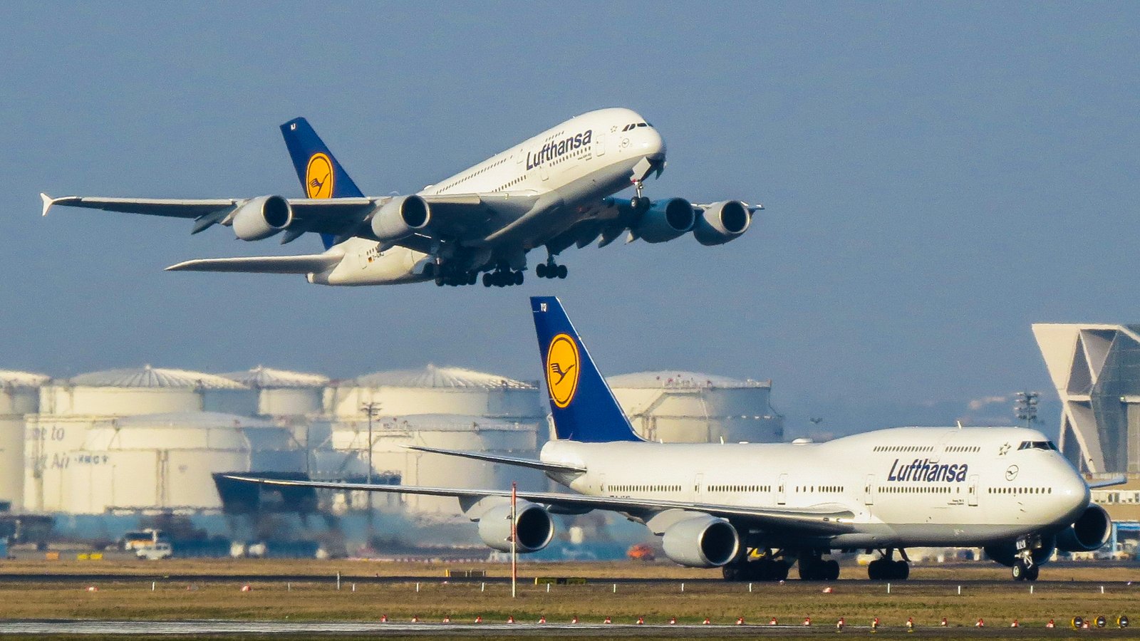 Why Do Airbus Planes Have Side Sticks While Boeing's Have Yokes?