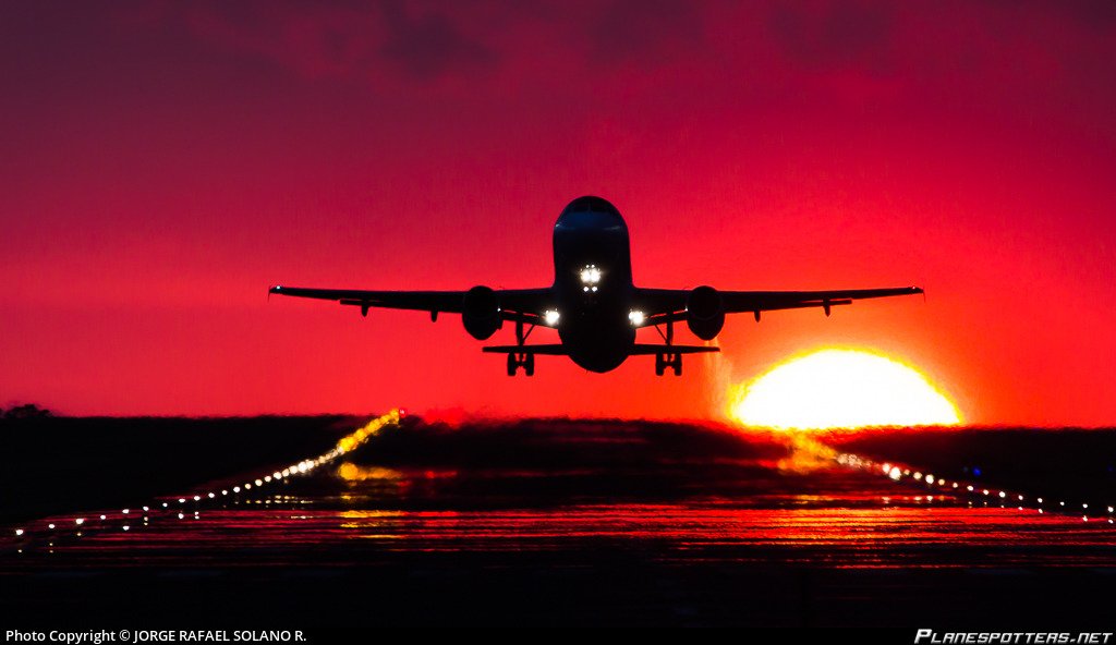 winners at the 2022 World Airline Awards: