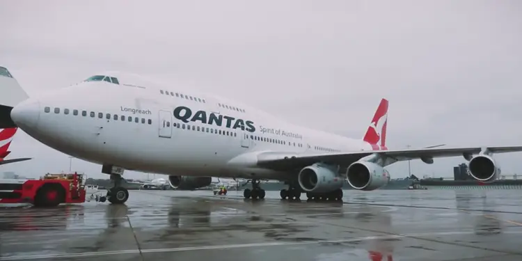 A Boeing 747 Once Flew With 5 Engines