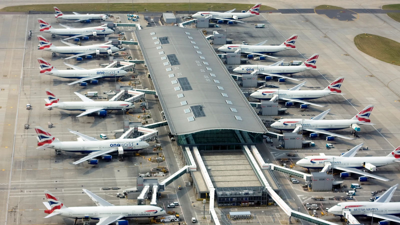 Why does London have so many airports?