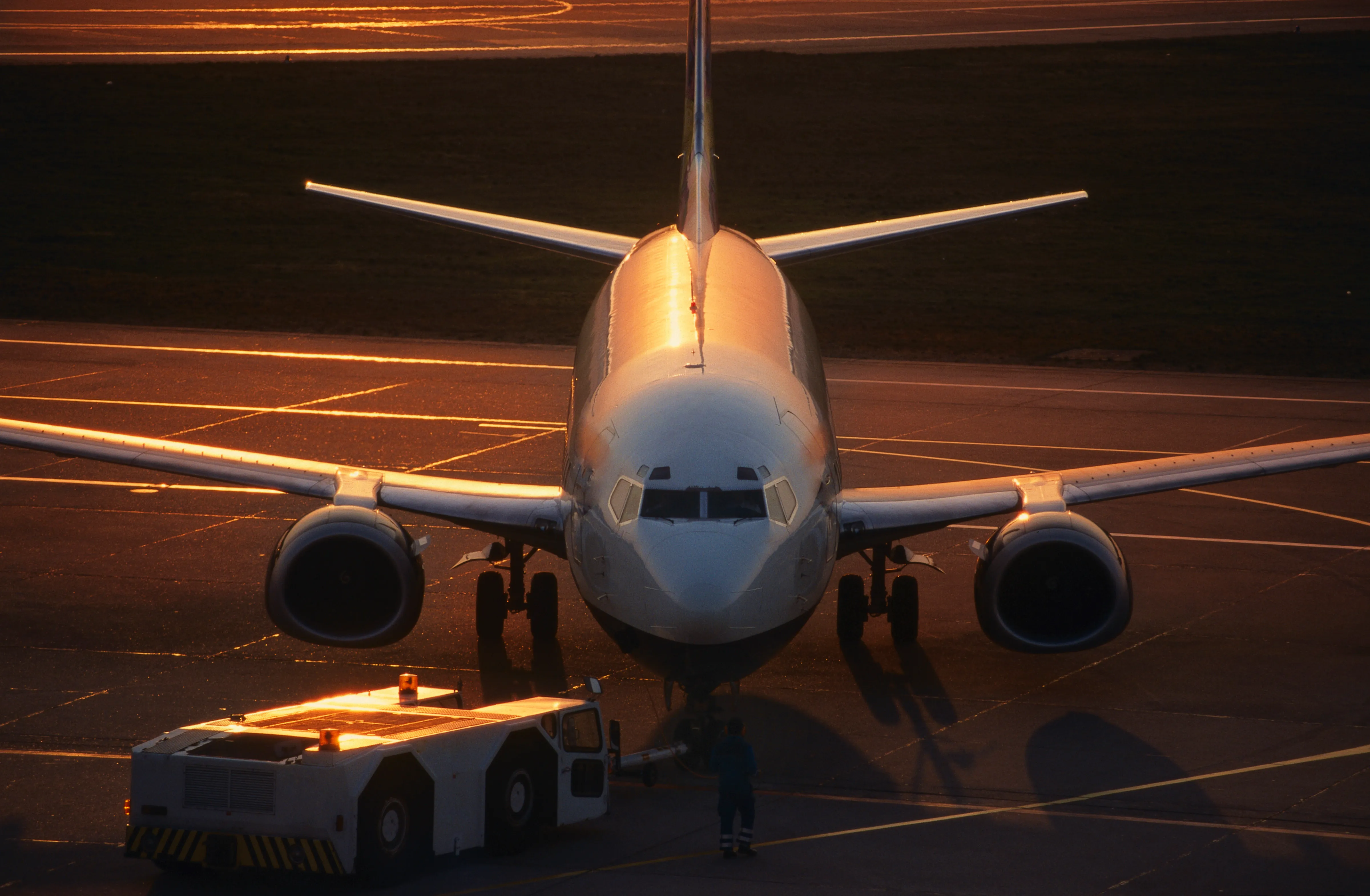 Why Can't an Aircraft Push Back Using Reverse Thrust?