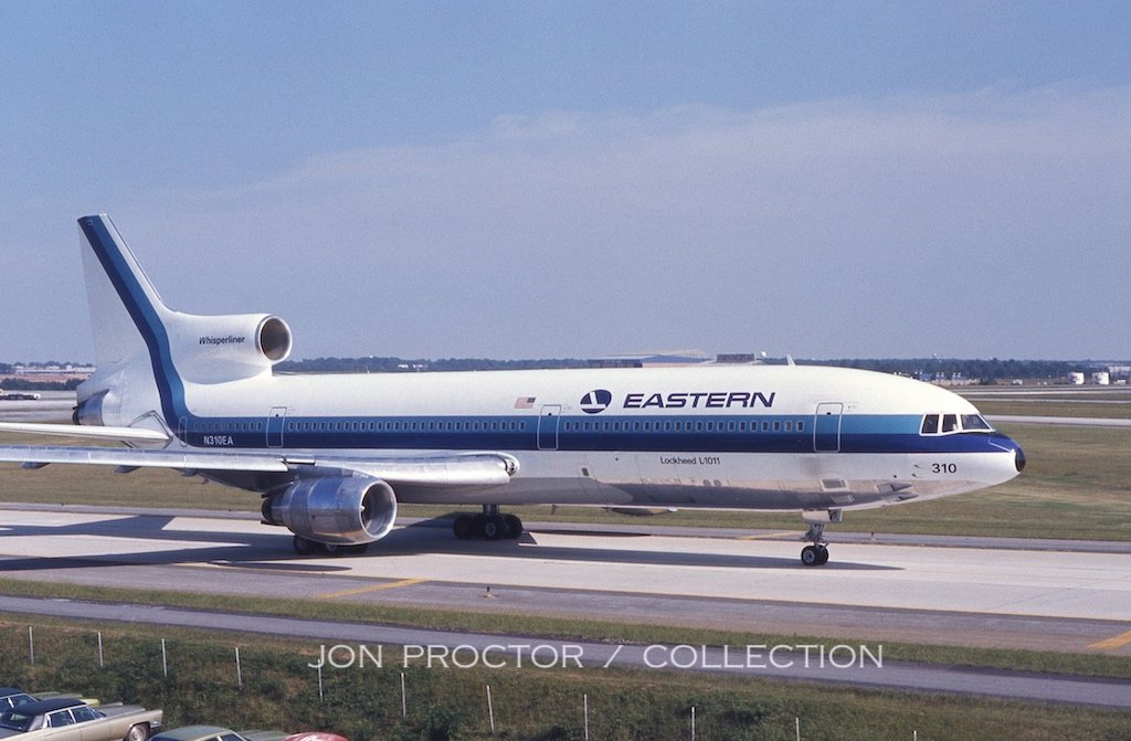 The small light bulb that brought this big jet to ashes