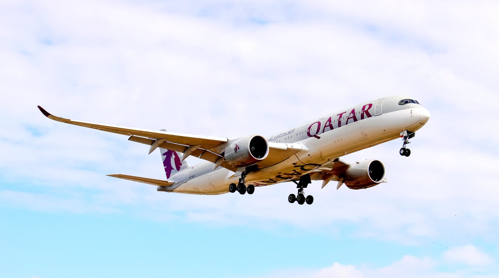 Top 10 Reasons to Consider Why Not to Become a Pilot