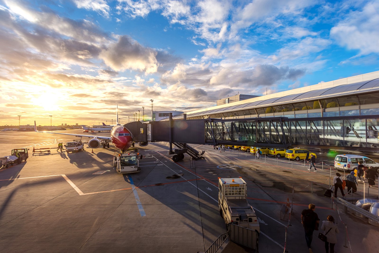 Ground Handling: Essential Services for Safe and Efficient Flights in Egypt and Beyond