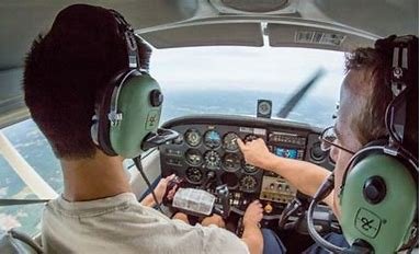 From Novice to Ace: 10 Insider Tips for Excelling in Your Student Pilot Journey