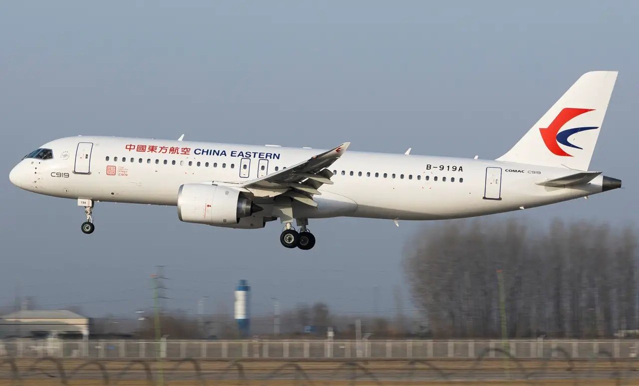 China's C919 Makes Its First Commercial Flight