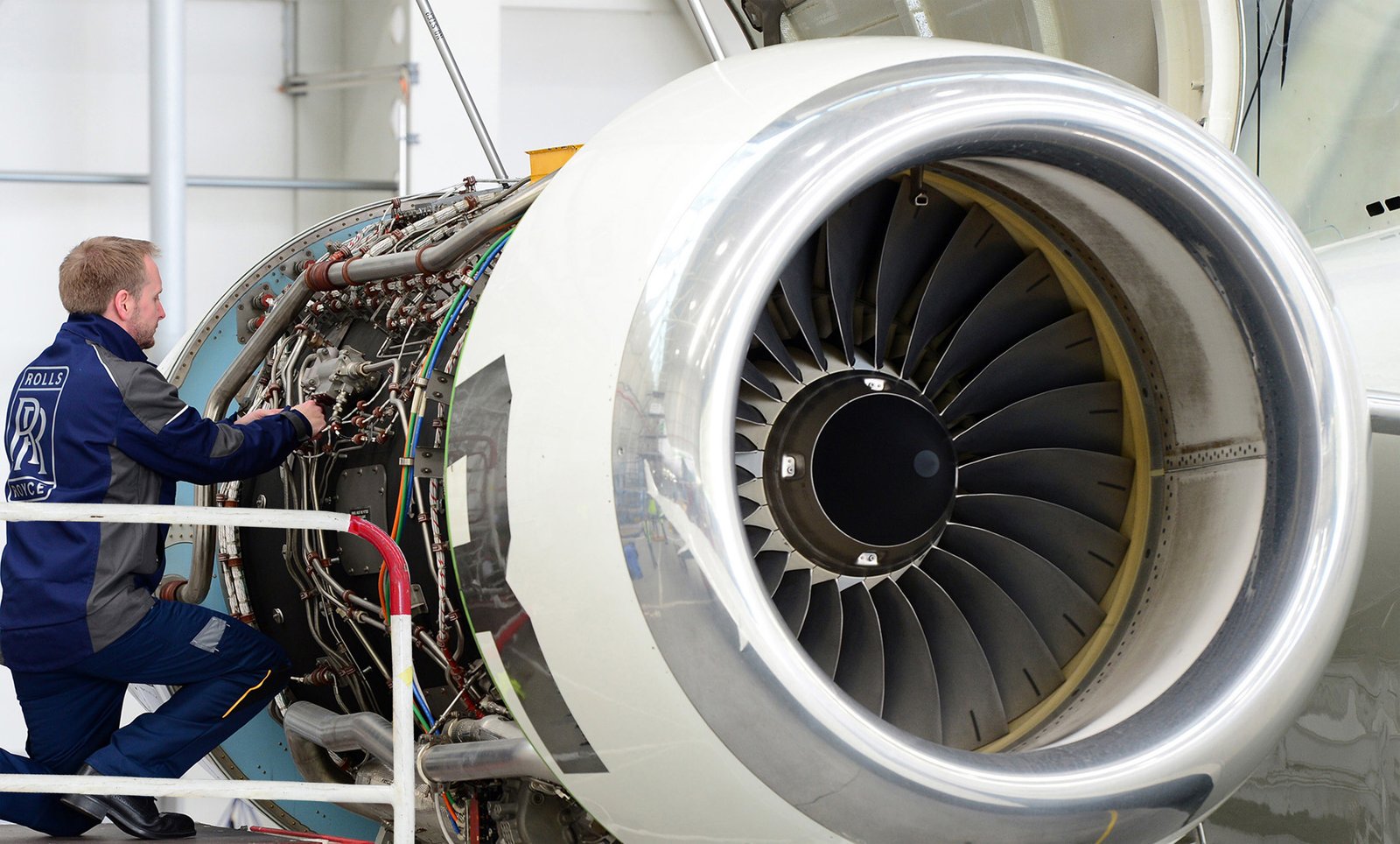 Rolls-Royce Explores Expanding Its MRO Facilities to India
