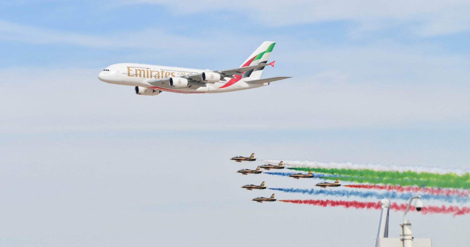 Dubai Airshow 2023 Day 1 Roundup