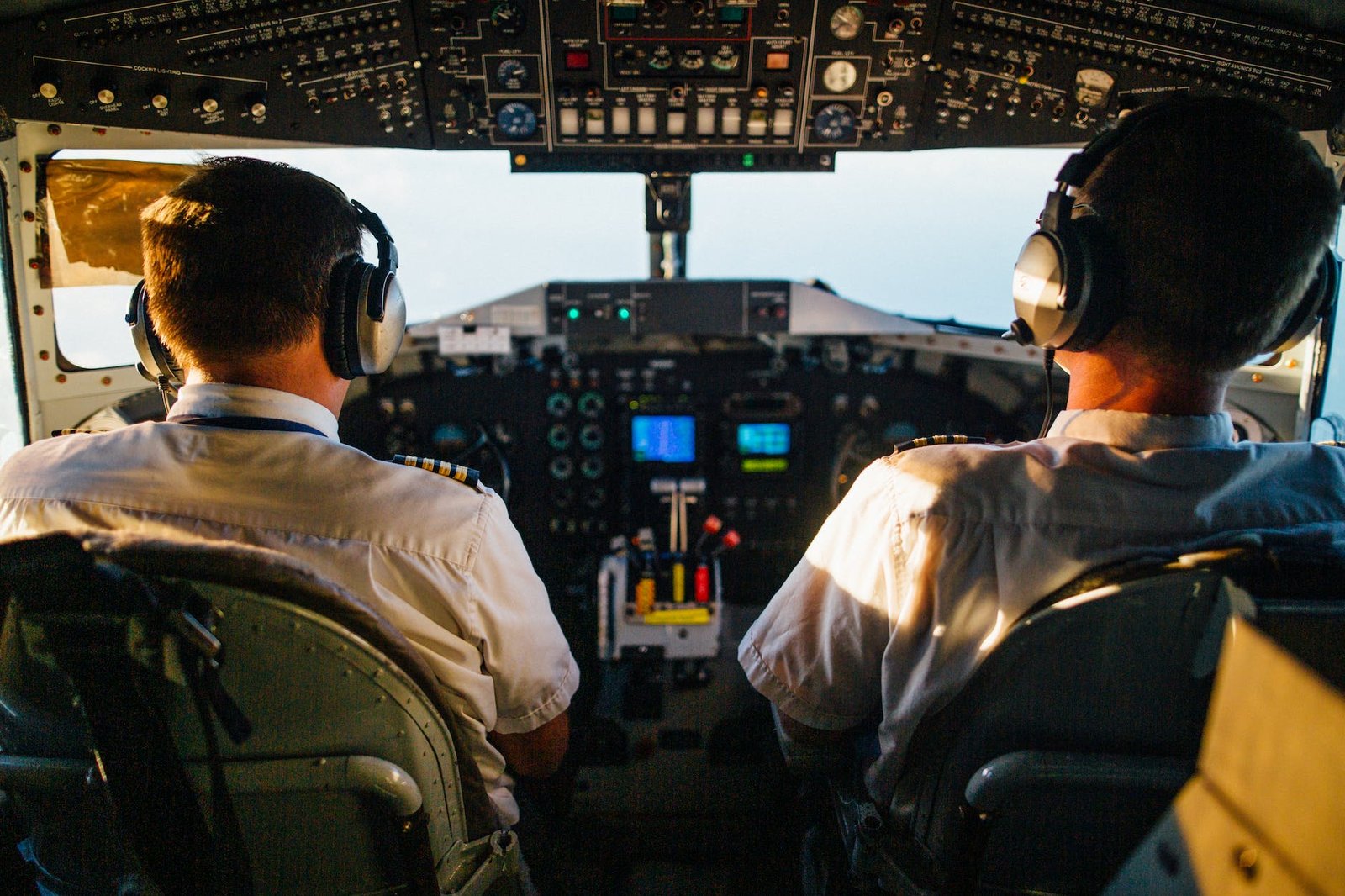What Do Pilots Do When Autopilot is in Control During Flights?