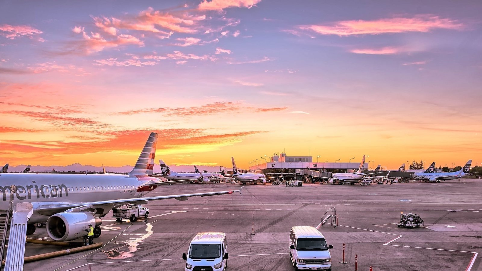 9 Must-Subscribe Aviation YouTube Channels for Fans