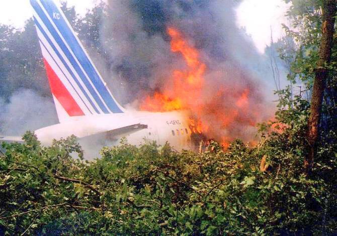 Air France Flight 296: The Demonstration flight that Turned Into a Disaster!