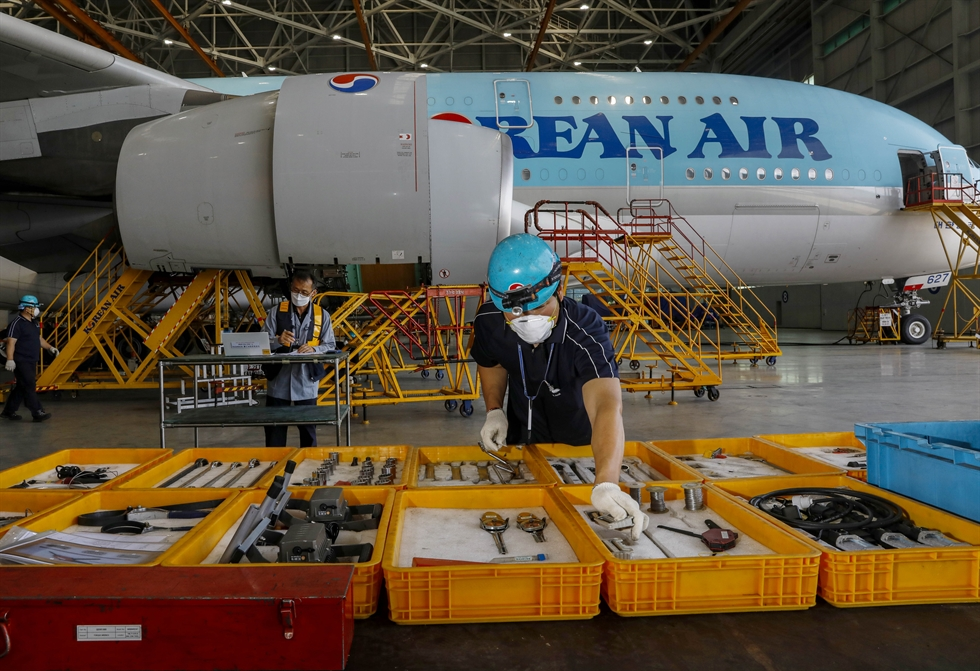 Korean Air engine maintenance facility Asia