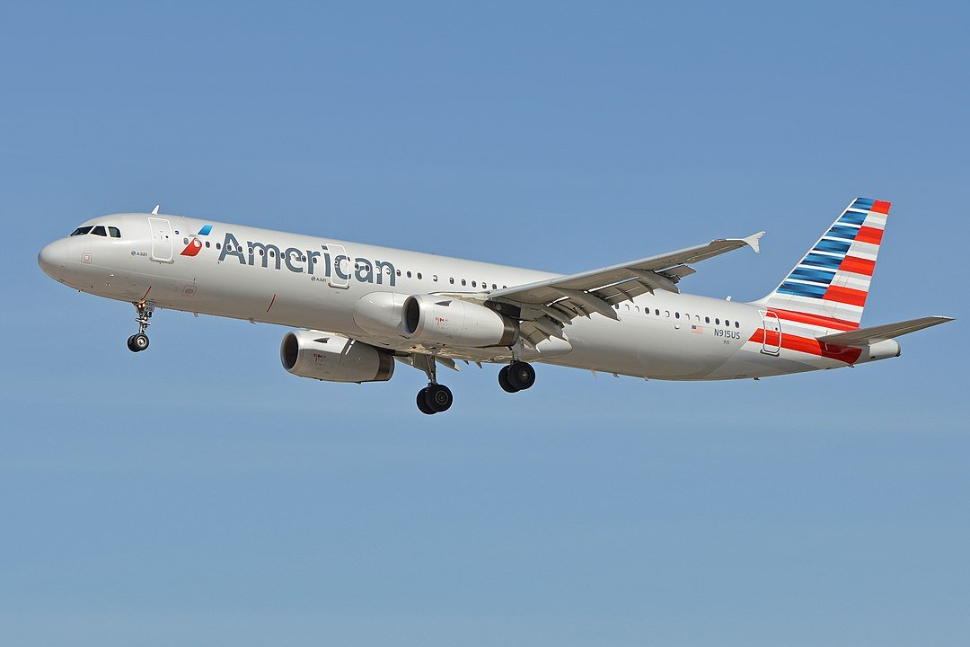 Unruly Passenger Forces Emergency Landing of American Airlines Flight 2101