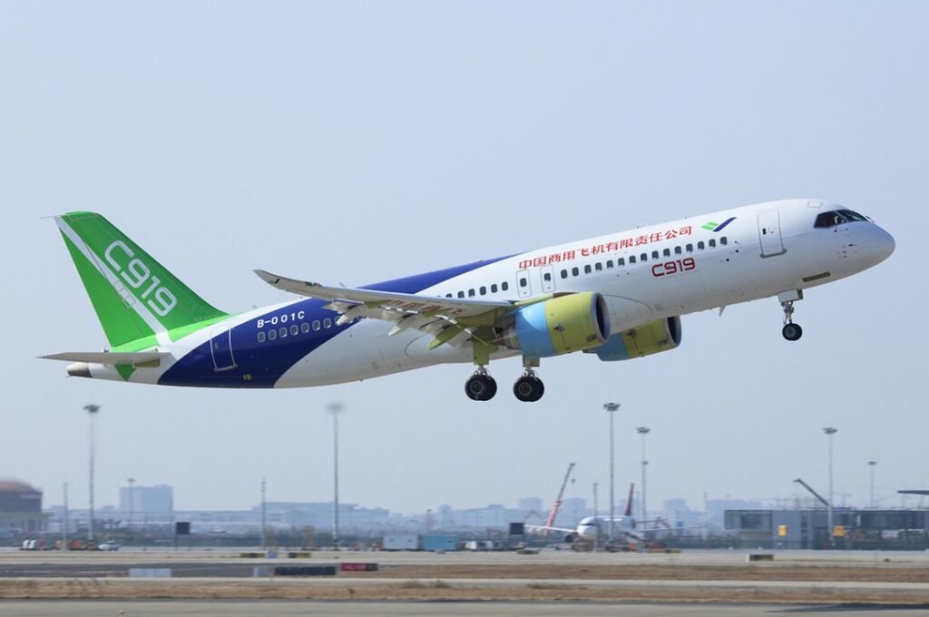 Total Linhas Aéreas COMAC C919