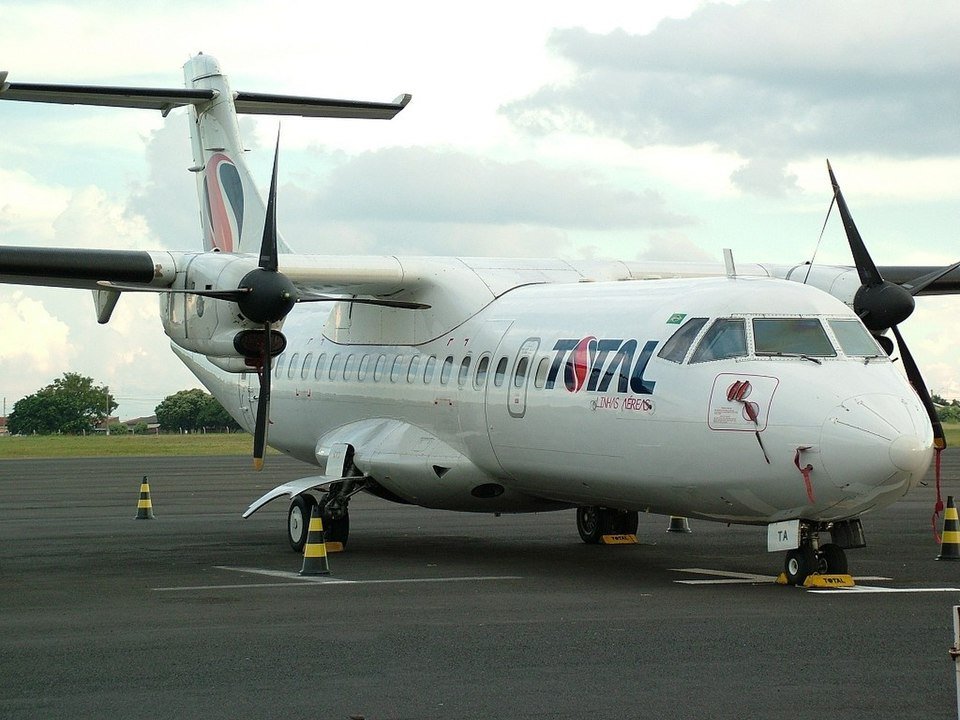 Total Linhas Aéreas COMAC C919