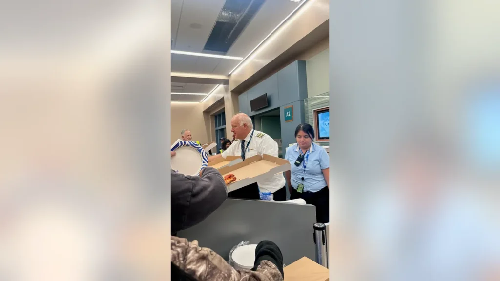 United Airlines Pizza