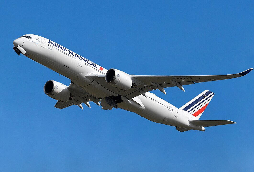 France Aviation Tax Increases in 2025: Major Changes Ahead for the Industry