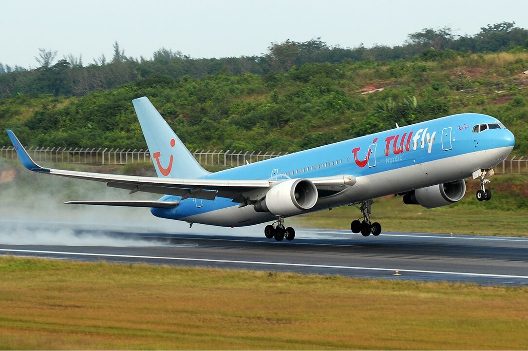 TUI Group Bids Farewell to the Boeing 767 After 40 Years of Service