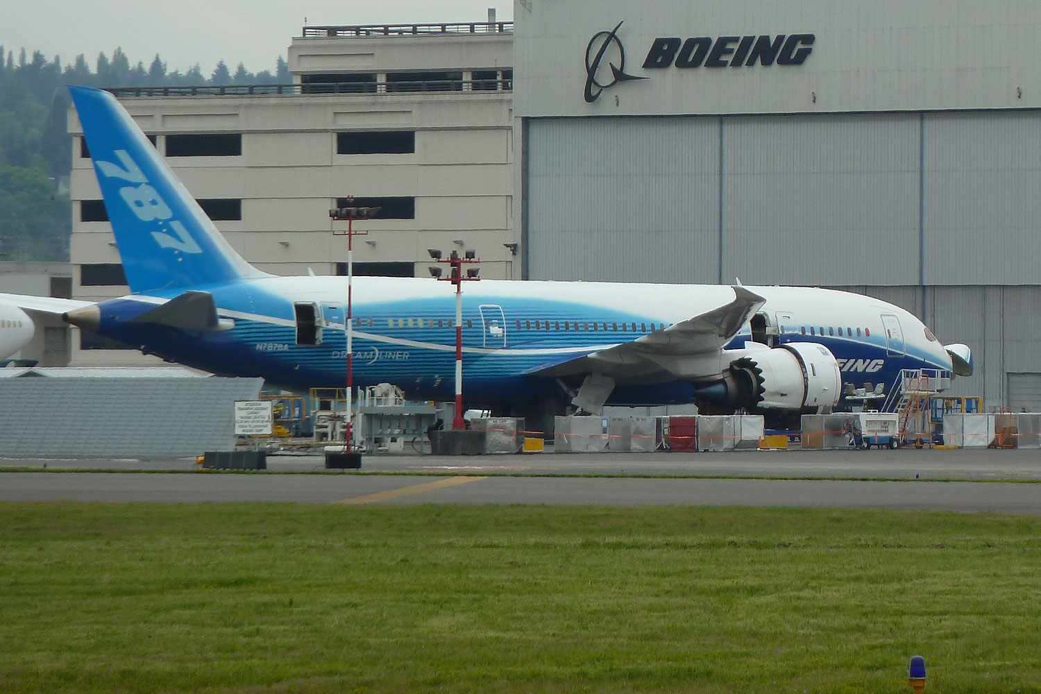 Boeing’s South Carolina Plant Seeks Environmental Permits to Scale Up 787 Production