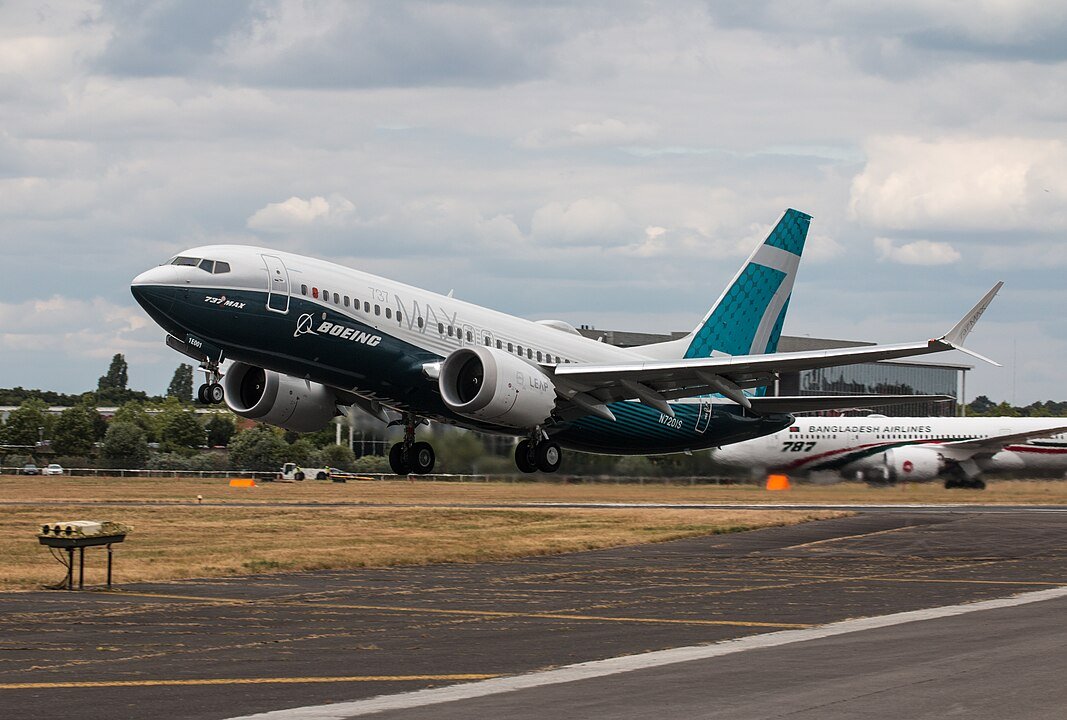 Boeing 737 MAX Production Remains Halted Despite Strike Resolution