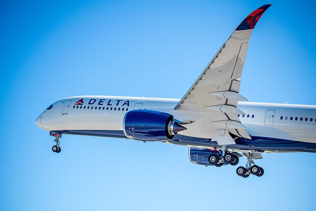 Why Does Delta Air Lines Favor Airbus for Its Fleet?