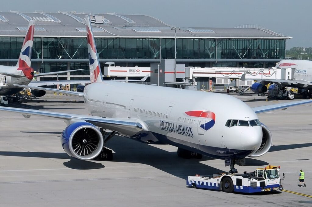 Flight Attendants and Pilots Part-Time