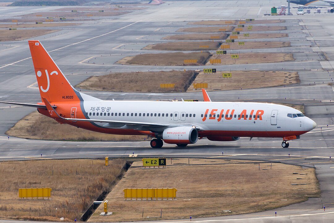 Jeju Air Crash: Why Was a Concrete Barrier Located at the End of Muan Airport's Runway?