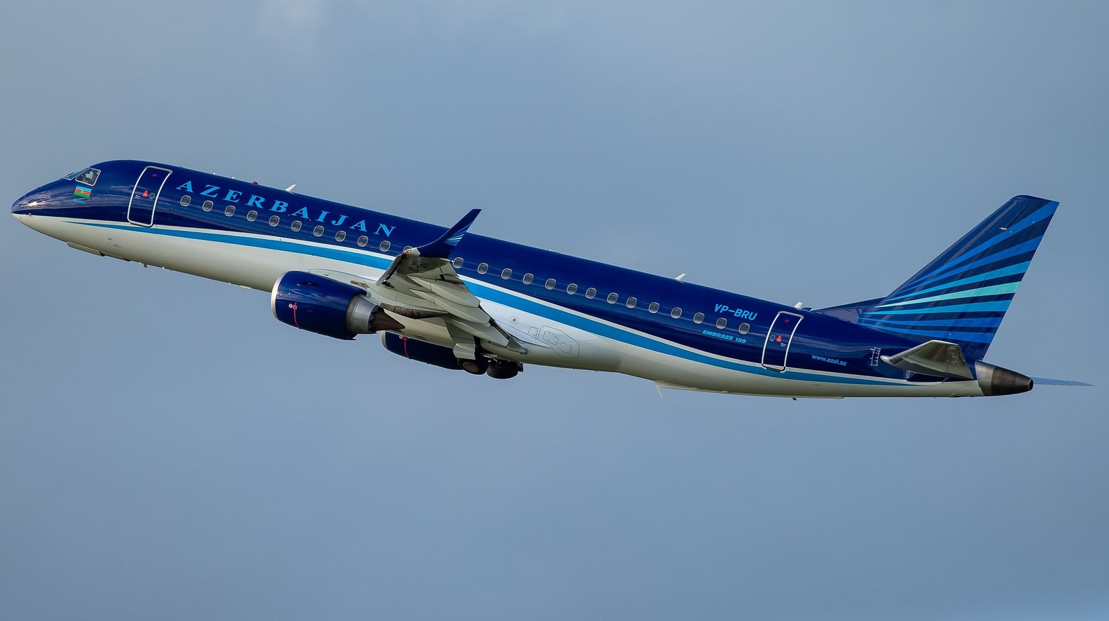 Azerbaijan Releases Preliminary Report on Azerbaijan Airlines Embraer E-190 crash